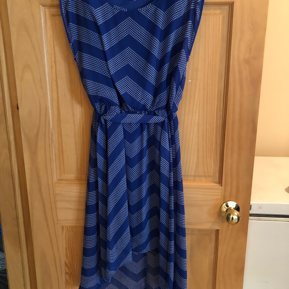 Blue midi length hi-low belted dress